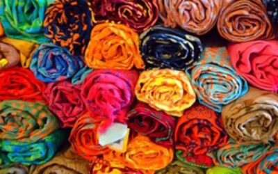 How to Choose Fabric for Your Awning
